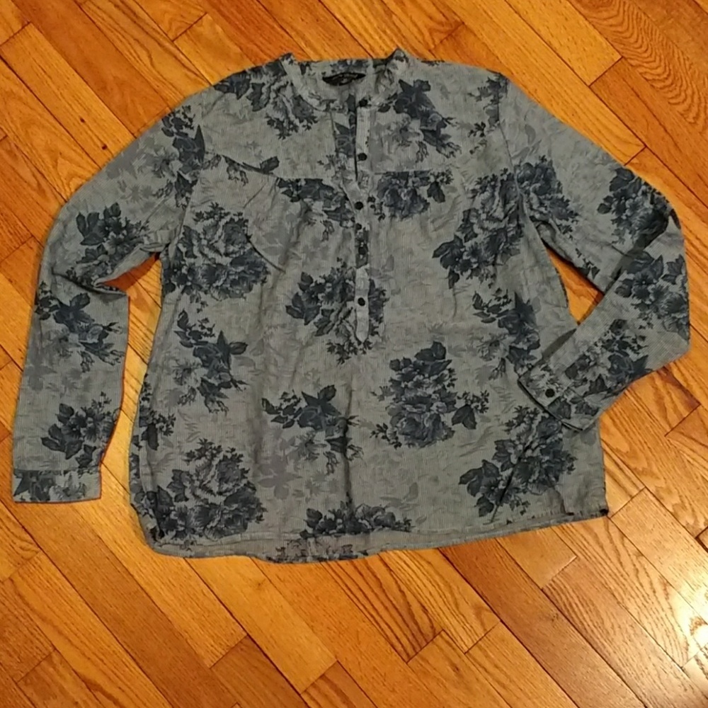 Lucky Brand floral popover half button shirt M